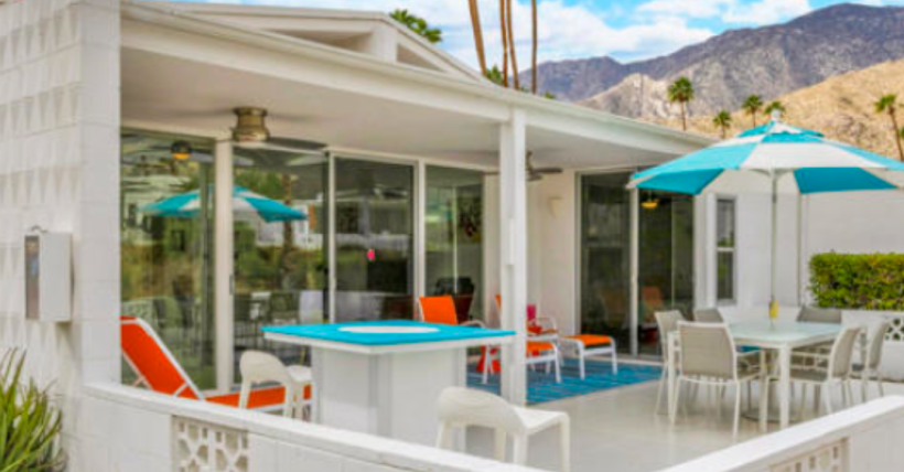 A curated collection of Palm Springs MidCentury Homes Copy